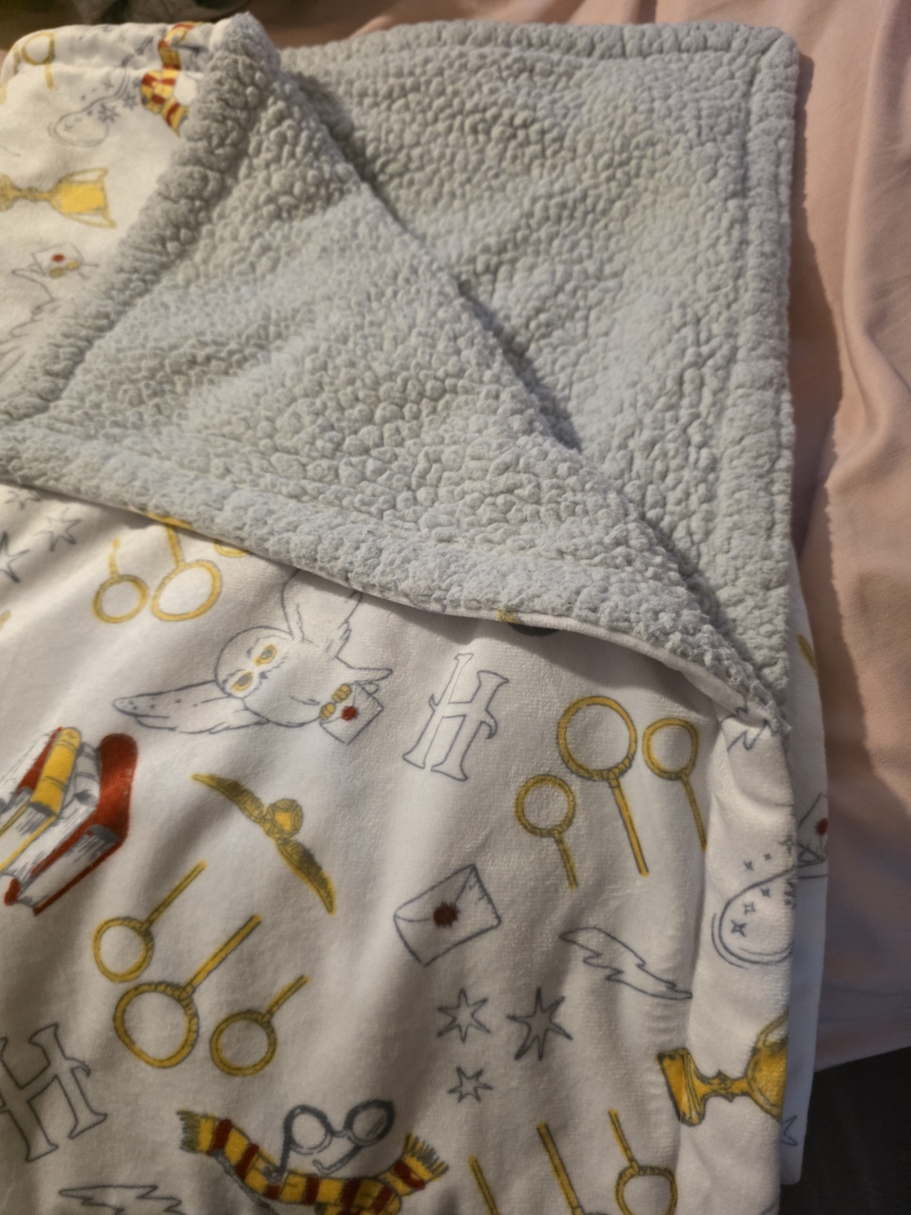 Harry Potter Baby Faux Shearling Blanket - White, Gray & Gold Accents